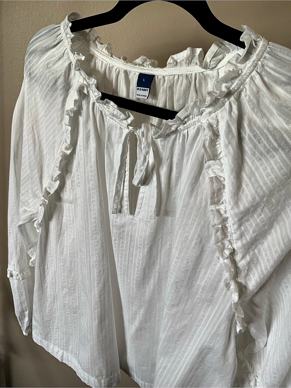 100% Cotton Old Navy Long-Sleeve Ruffle Tie-Neck Top White